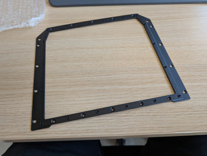 Flightpack lid for torquebox